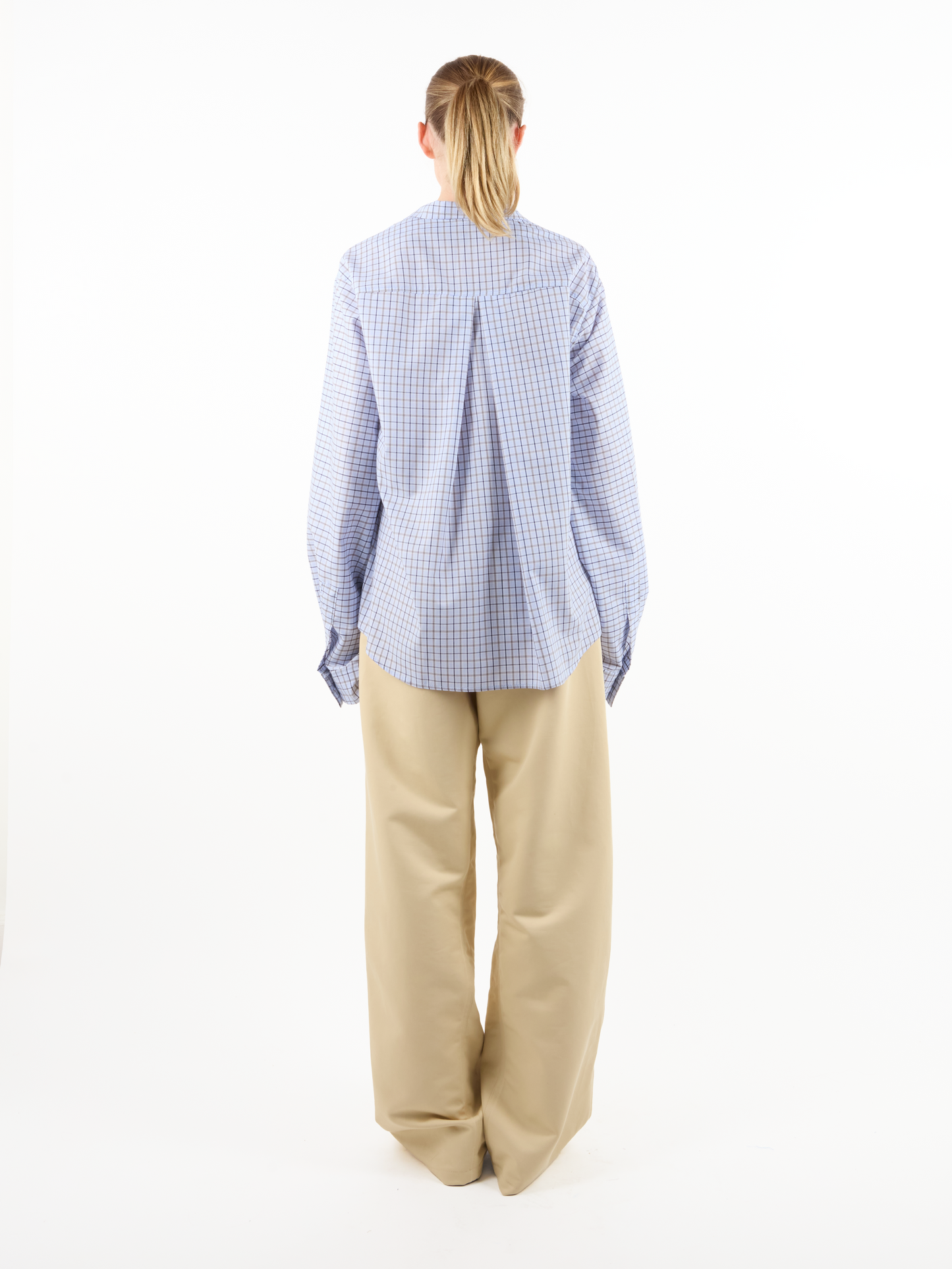 LOW COLLAR SHIRT