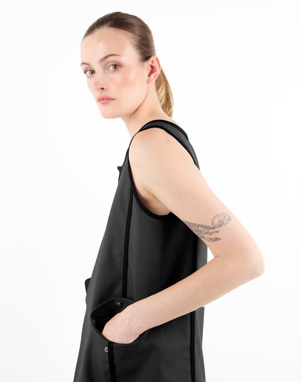 MINI DRESS