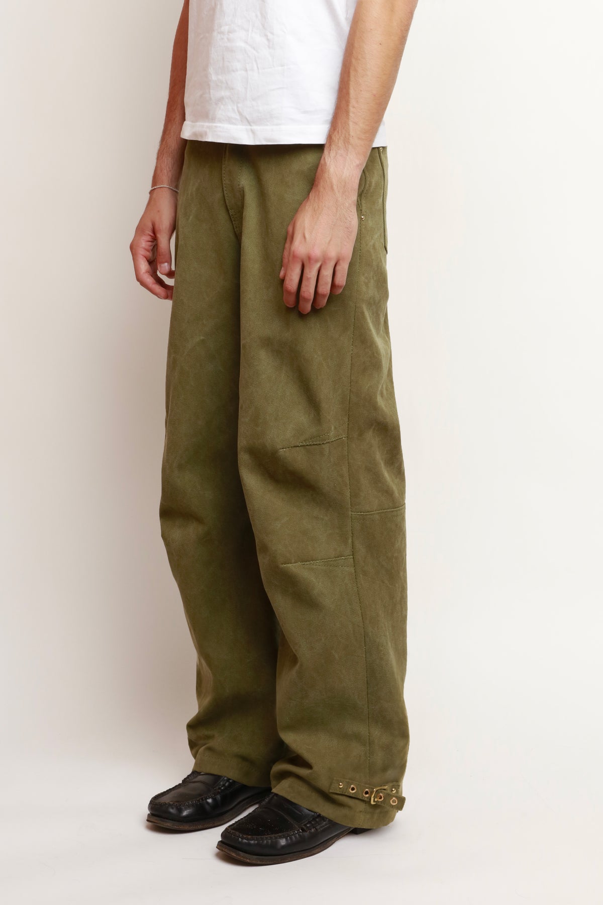 PANTALON EN CANVAS KHAKI