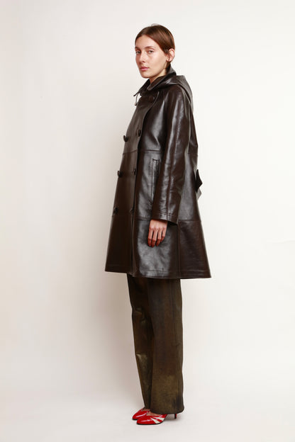 MANTEAU À CAPUCHE