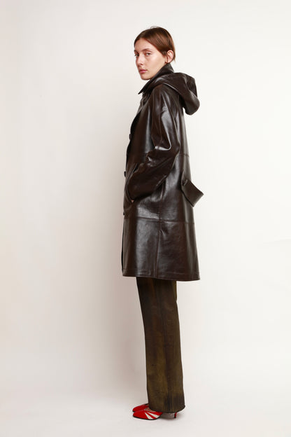 MANTEAU À CAPUCHE
