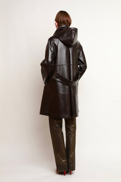 MANTEAU À CAPUCHE