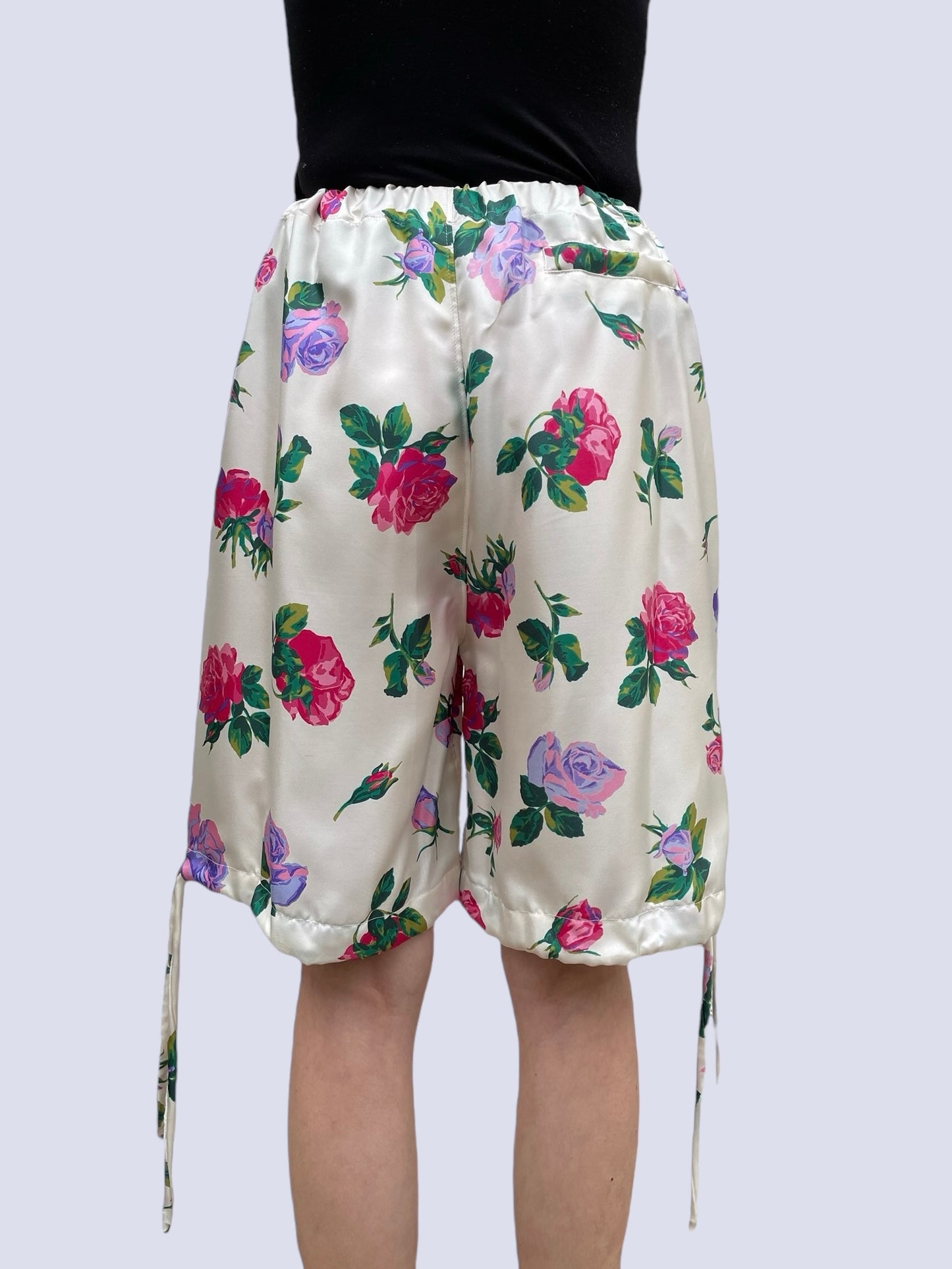 FLORAL SILK BALLOON SHORT