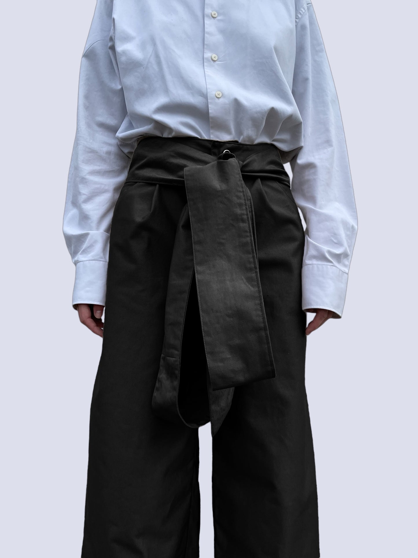 BLACK CANVAS BOW PANTS