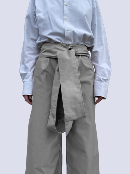 GREY CANVAS BOW PANTS