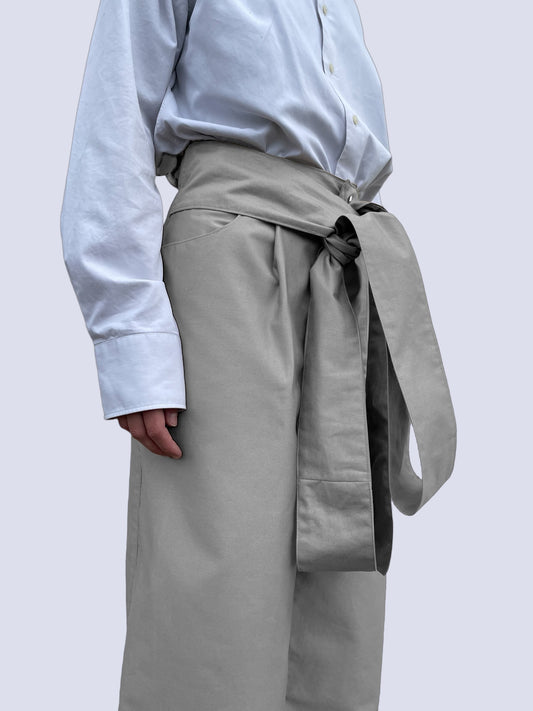 GREY CANVAS BOW PANTS