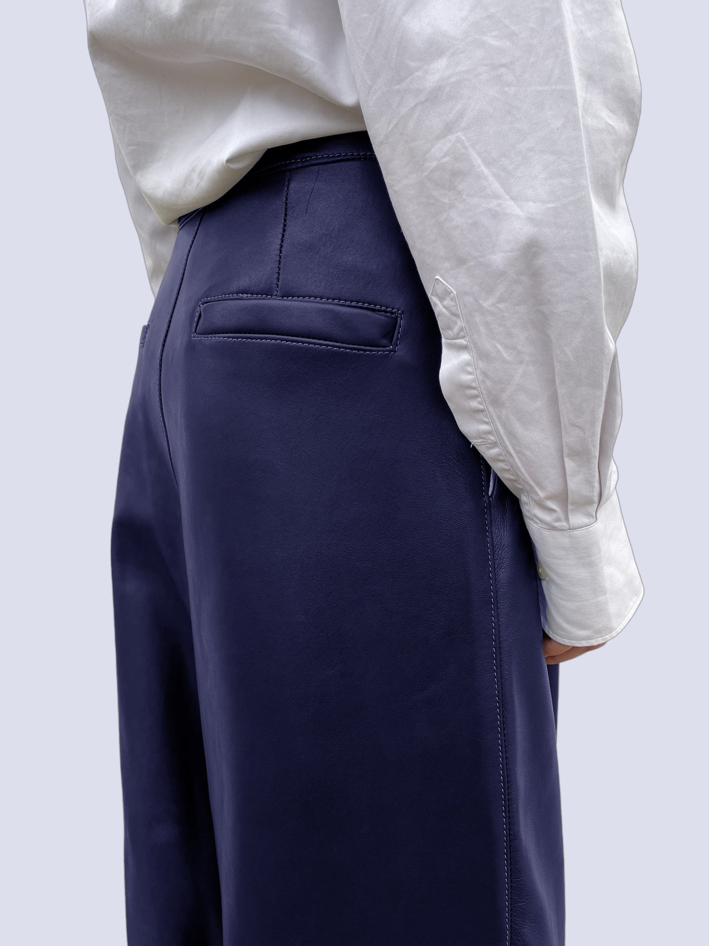 NAVY LEATHER BOW PANTS