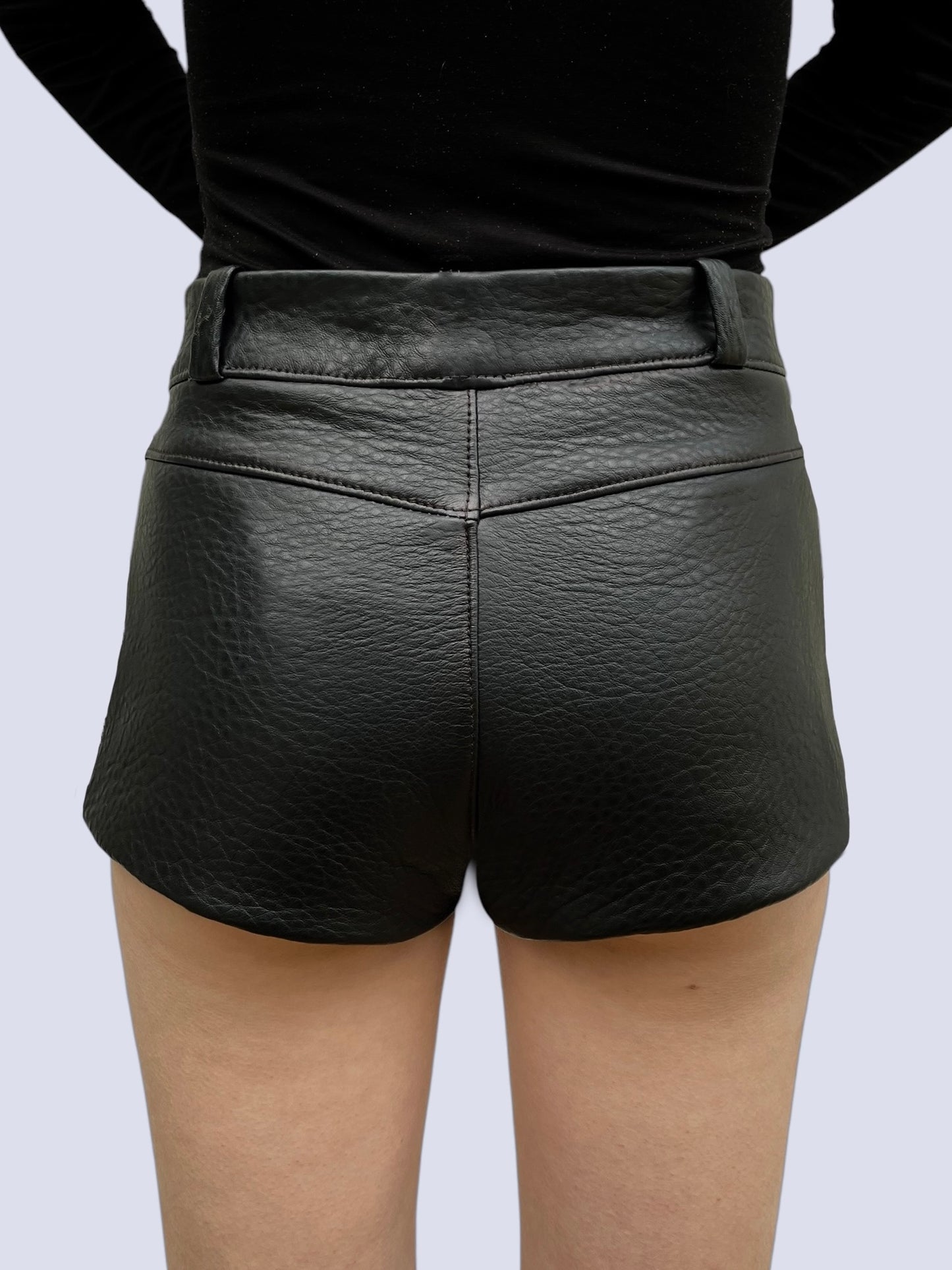 BLACK LEATHER MINI SHORT