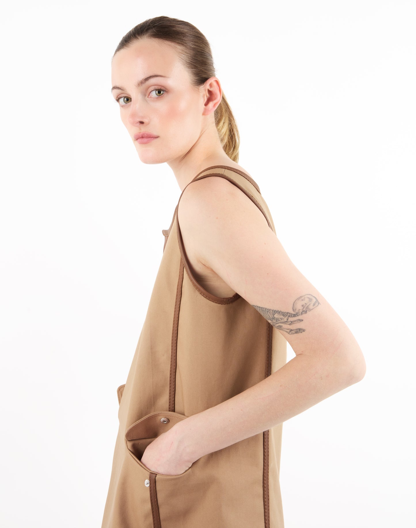 MINI DRESS