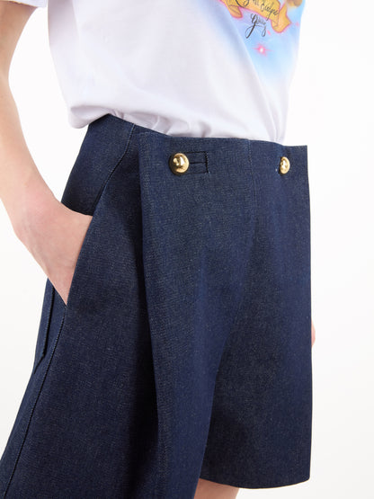 SHORT À PLIS BOUTONNÉS EN DENIM