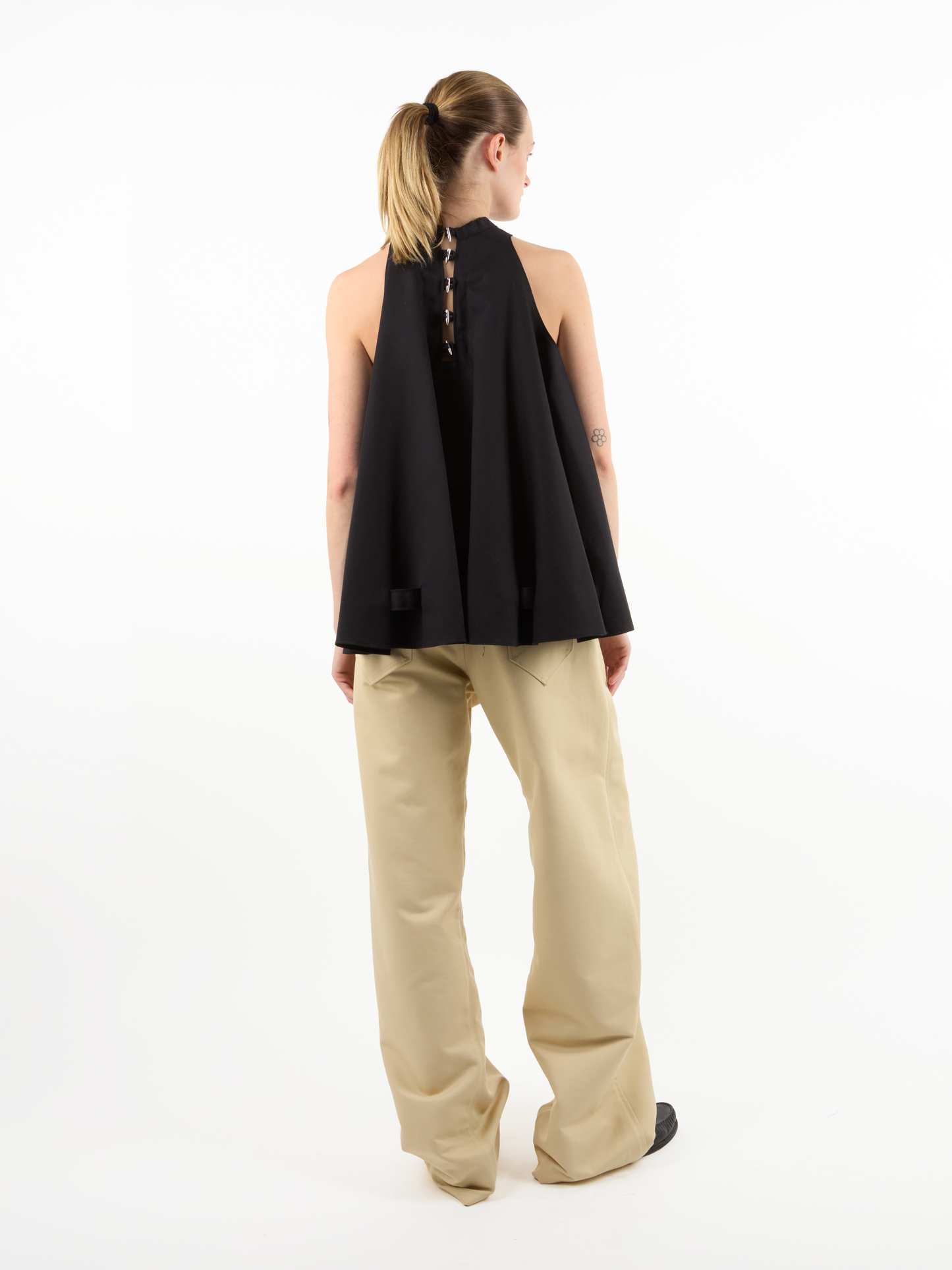BUCKET TANK TOP