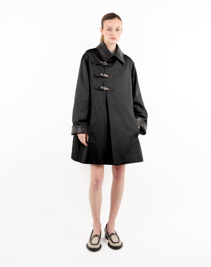 BUCKLE COAT