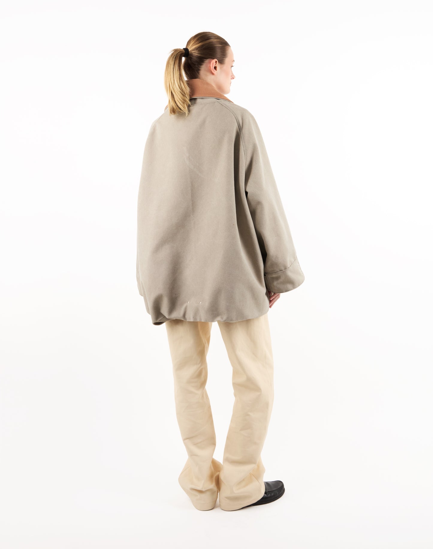 LOW COLLAR JACKET