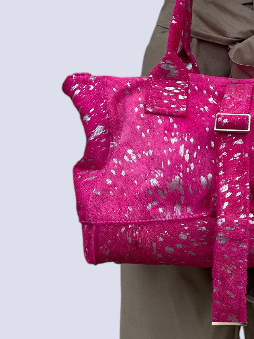 FUSHIA COW HAIR WEEKENDER BAG