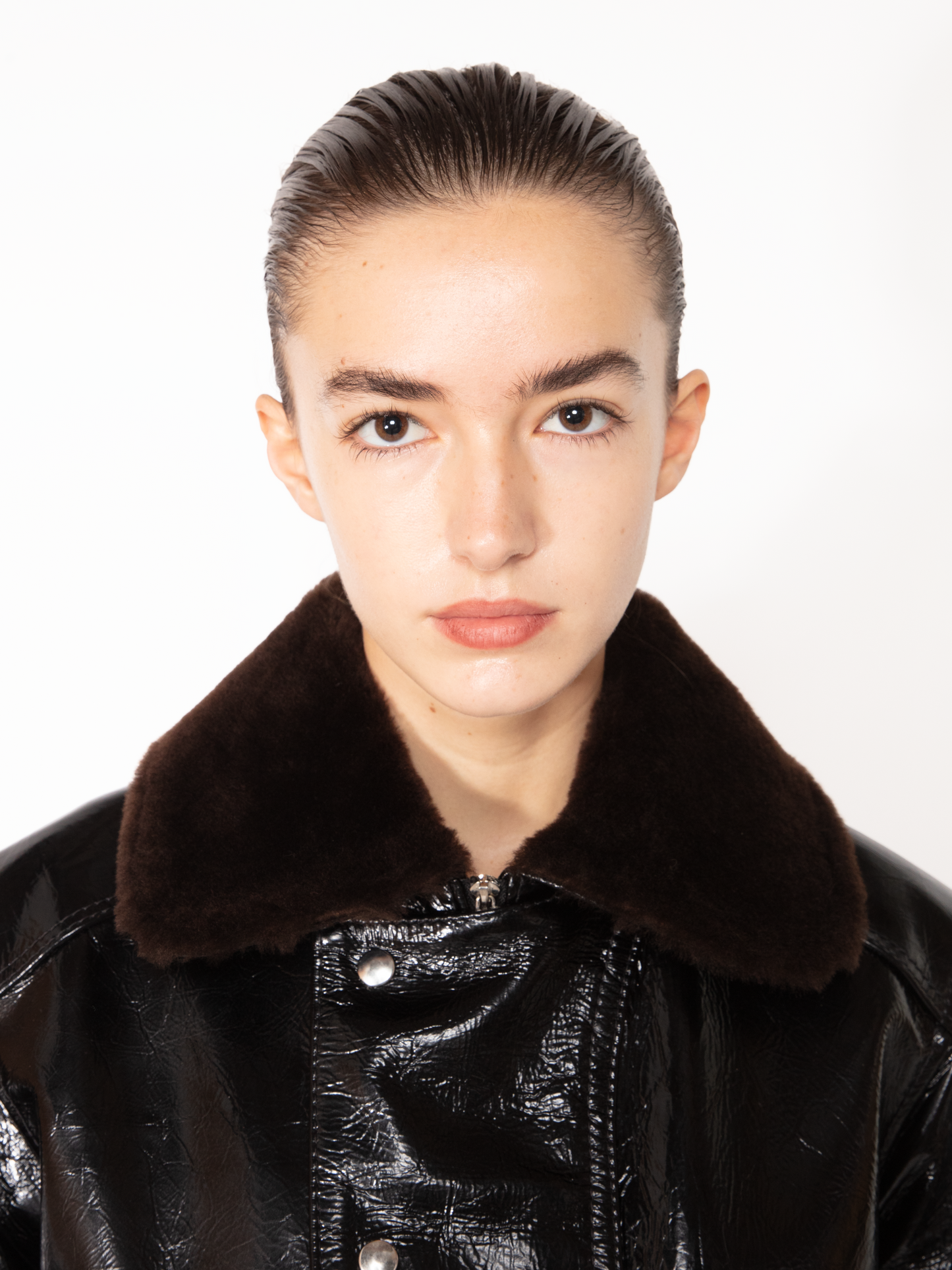 GLOSSY LEATHER JACKET